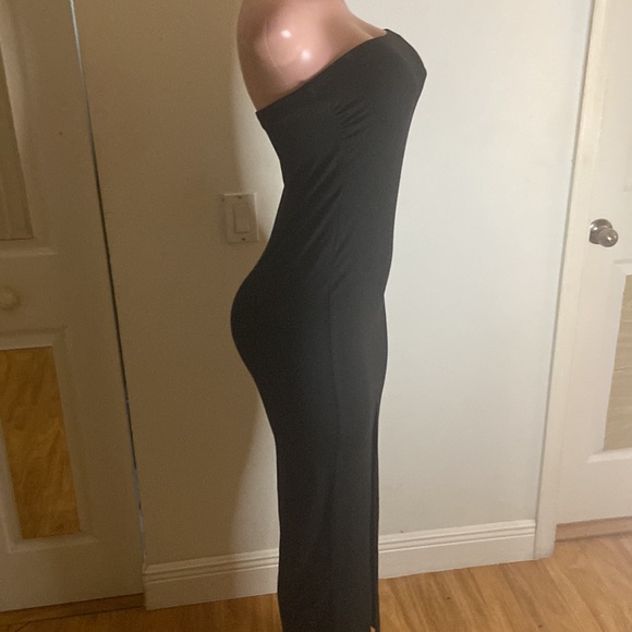 Heart and Hips Women’s Black Tube Dress with Front Slit Size Large - Picture 4 of 8